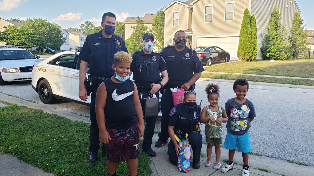 IMPD officers made some new friends this week who wanted to pay it forward, and donated toys for police officers and medics to give to children they meet. Thank you for demonstrating one of the many ways police-community partnerships better serve our community! #WeAreIMPD