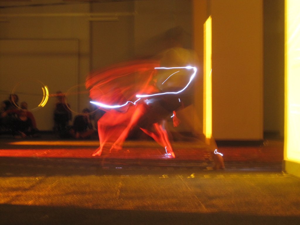 jeanabreudance's tweet photo. Great to be part of 2nd #TheConnectiveMatrix conversations around the future of #dance & #tech with @IJADdance today, as part of their forum/community of researchers, thinkers and performing artists at the cutting edge of #digital interactions.
Image by IJAD https://t.co/5w8bgjIrJY