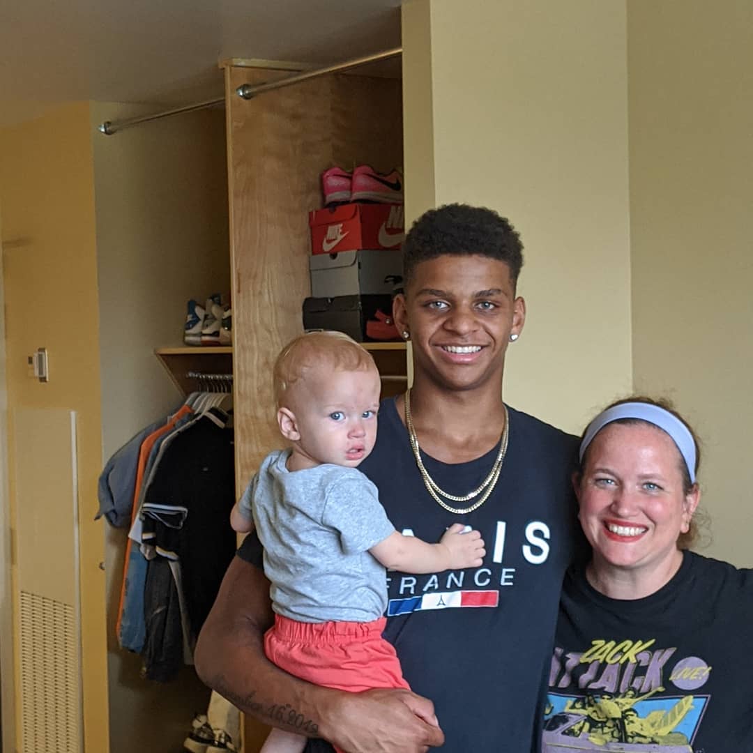 DreamBigDad's tweet photo. Moving this kid in @LeviWentz #daydaygoestocollege https://t.co/dp1T8Ii6yg