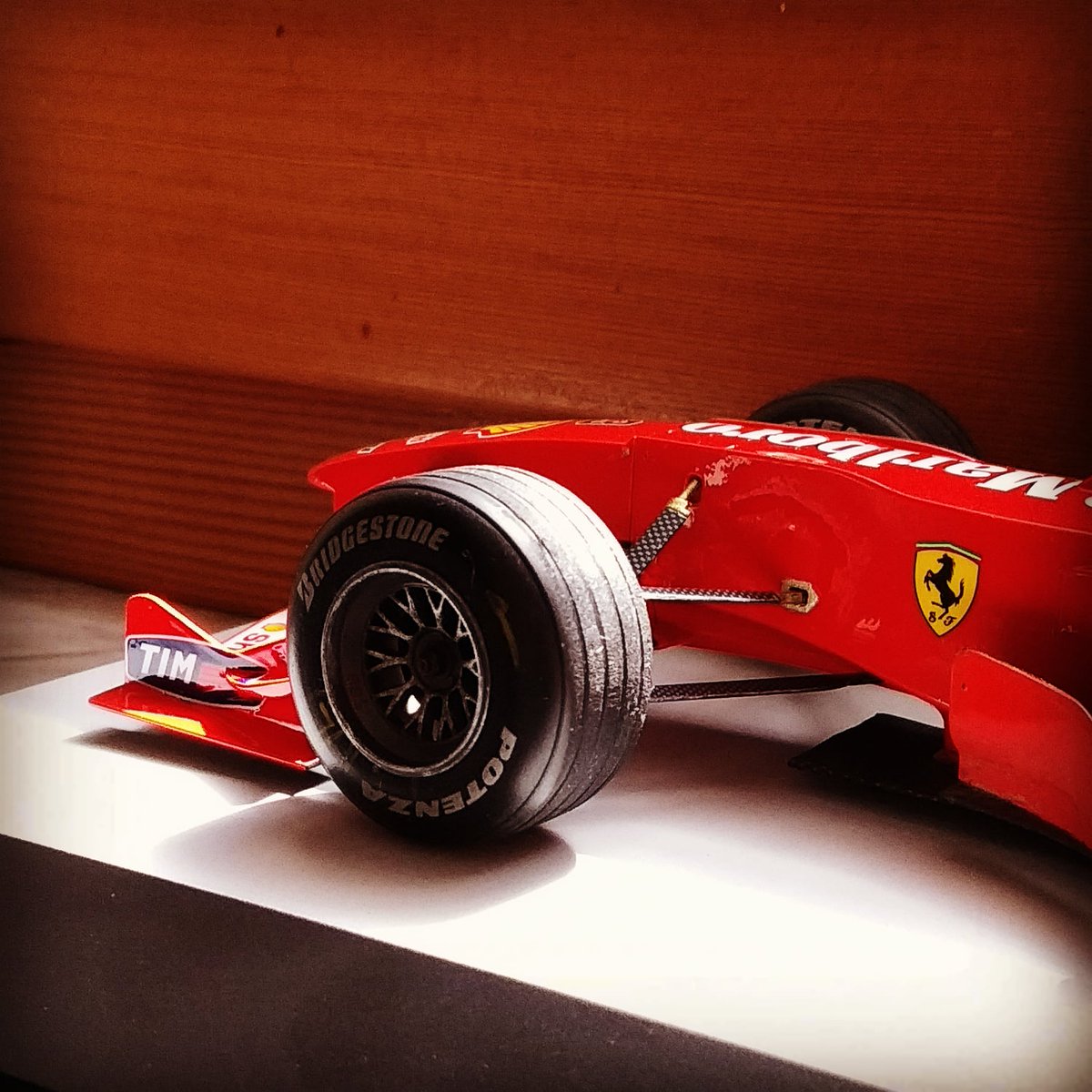 modellismo_com's tweet photo. #modellismostatico #incollatoverniciato #ferrariF1 https://t.co/dOJeMFK8O5