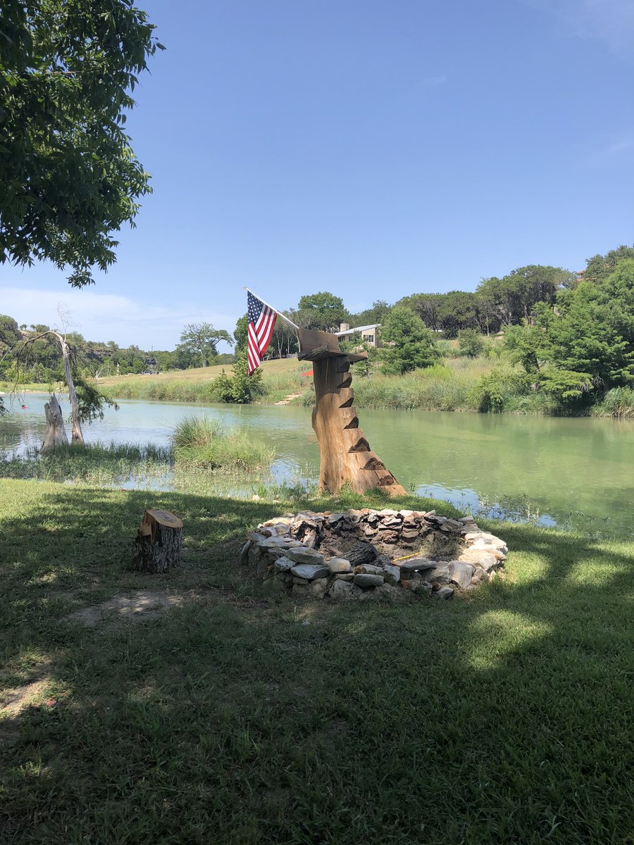 After too many weeks in one location, super grateful for my #WorkFromHome view today!