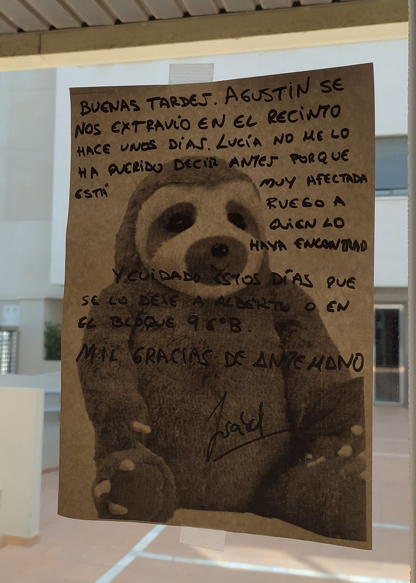 jouset14's tweet photo. Gente, hay que encontrar a Agustín cómo sea. https://t.co/LxlyYfPfC4