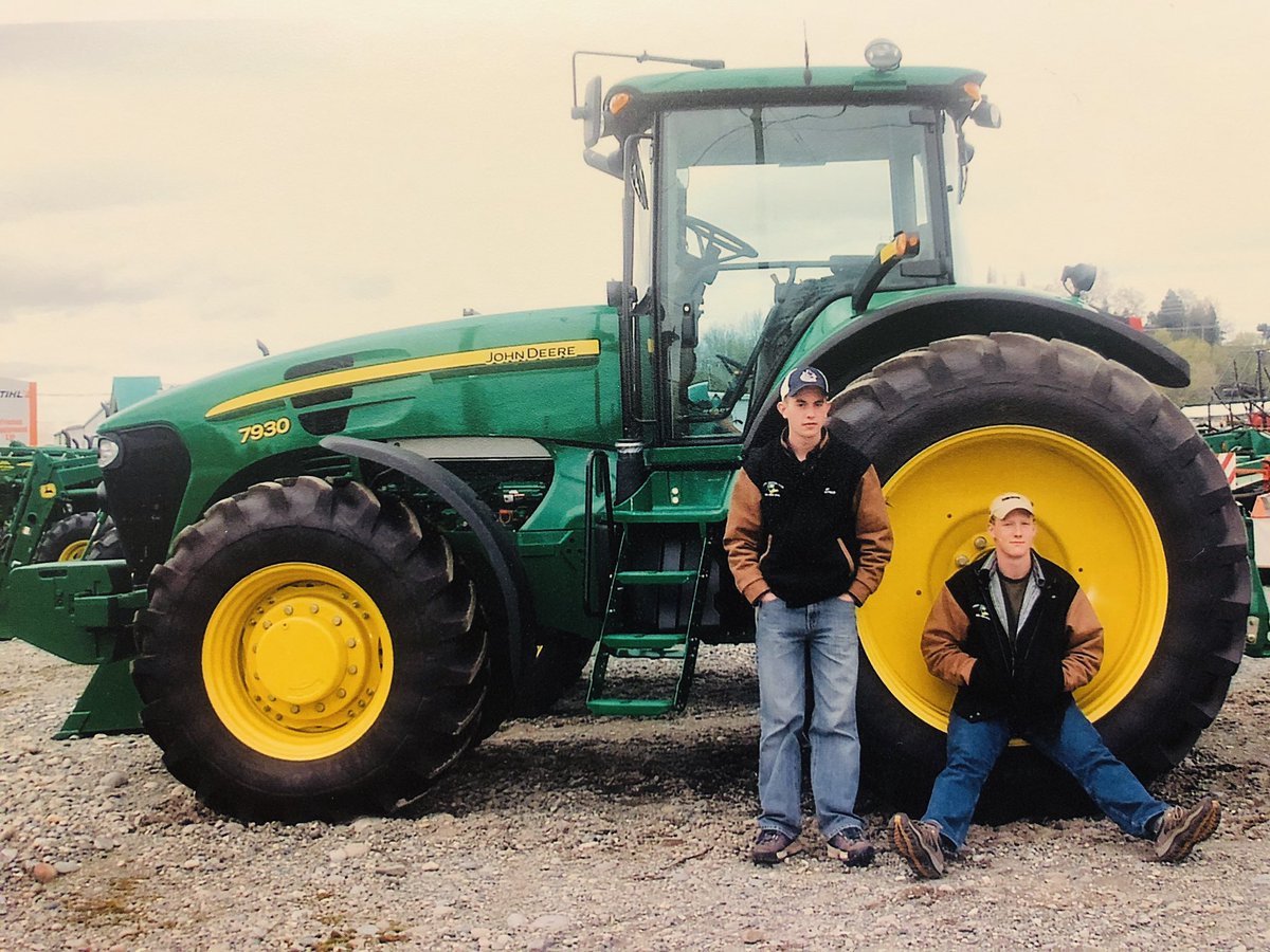 Found this picture of <a href="/EricMaren/">Eric Van Maren</a> &amp; I. Wearing our Dave’s Custom Work jackets. Makes ya feel old lol