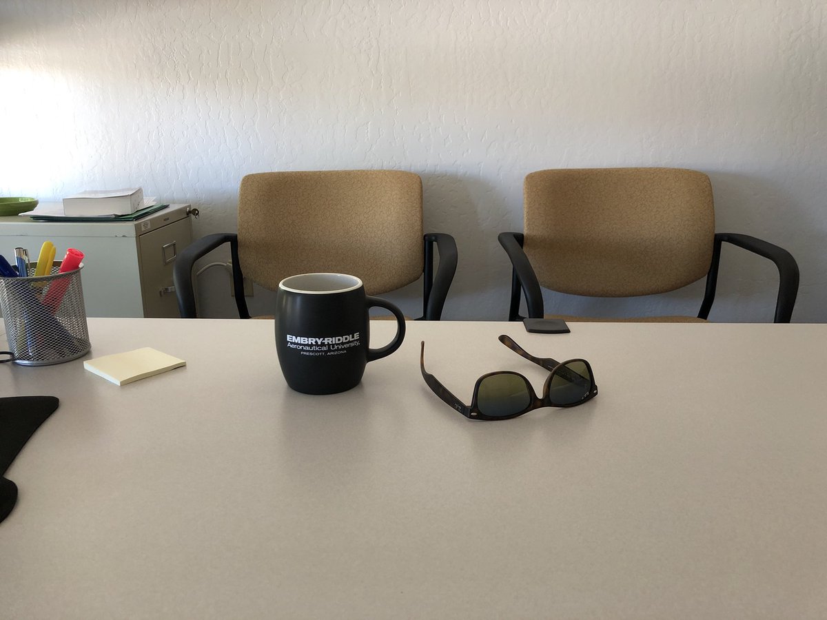 fromtheleftseat's tweet photo. Summer school is in session on the @ERAUPrescott campus! 😊 A beautiful day here and time for a #coffeebreak between classes #ERAU #SummerB #granitemountain #prescott #arizonasummer https://t.co/VZPbEBhVZK