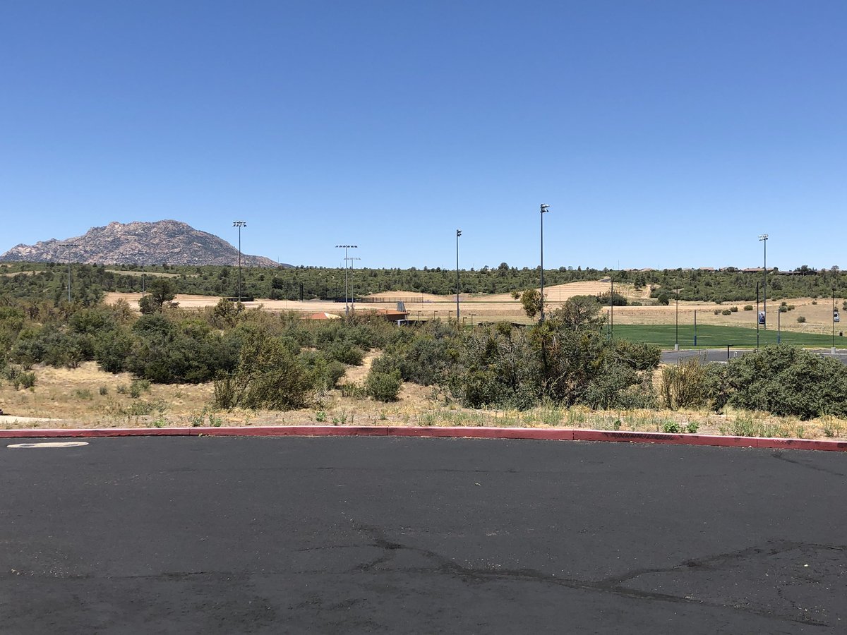 fromtheleftseat's tweet photo. Summer school is in session on the @ERAUPrescott campus! 😊 A beautiful day here and time for a #coffeebreak between classes #ERAU #SummerB #granitemountain #prescott #arizonasummer https://t.co/VZPbEBhVZK