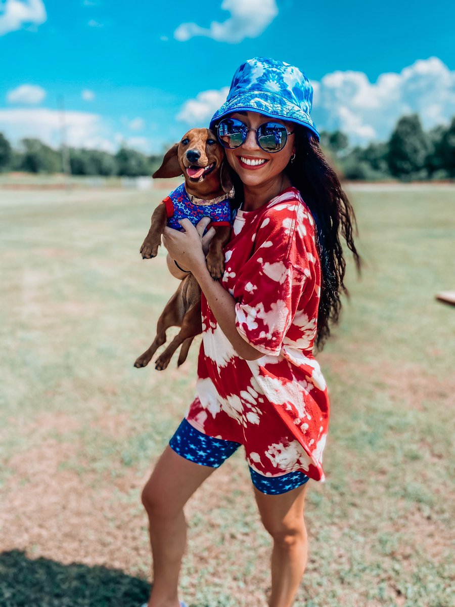 HBelveal's tweet photo. berk❤️💙 https://t.co/Q9MfwLUIrt