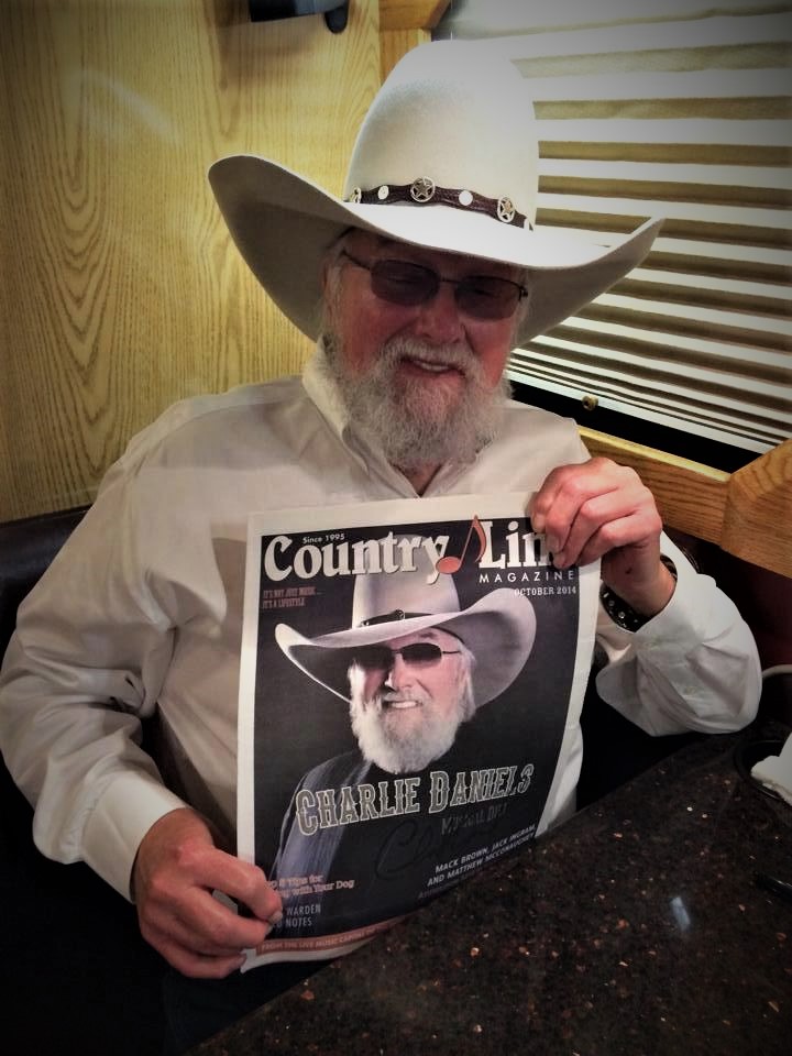 CountryLineM's tweet image. He will be greatly missed. A true #CountryMusic artist and great American Patriot. One of our very favorite interviews ever.
