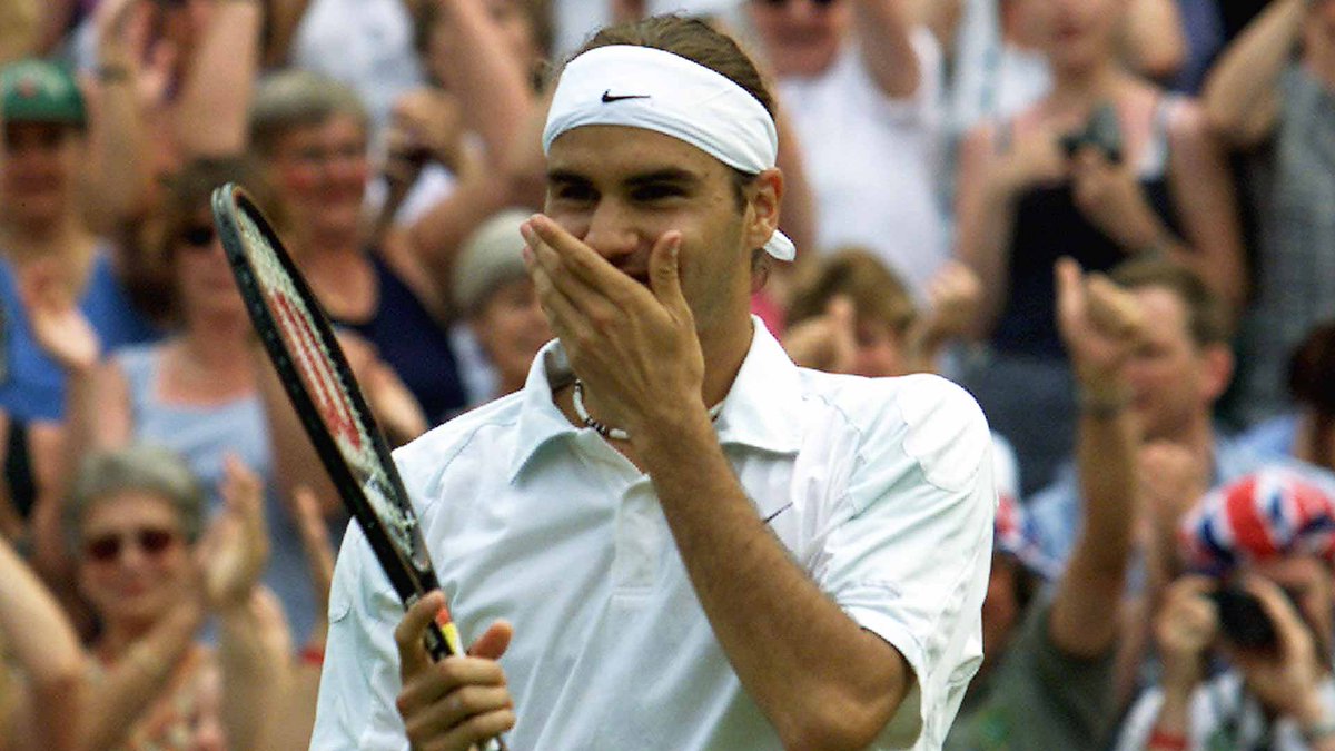 atptour's tweet image. A star is born ⭐

In 2001, @rogerfederer beat seven-time @Wimbledon champion Pete Sampras for his first win on Centre Court.