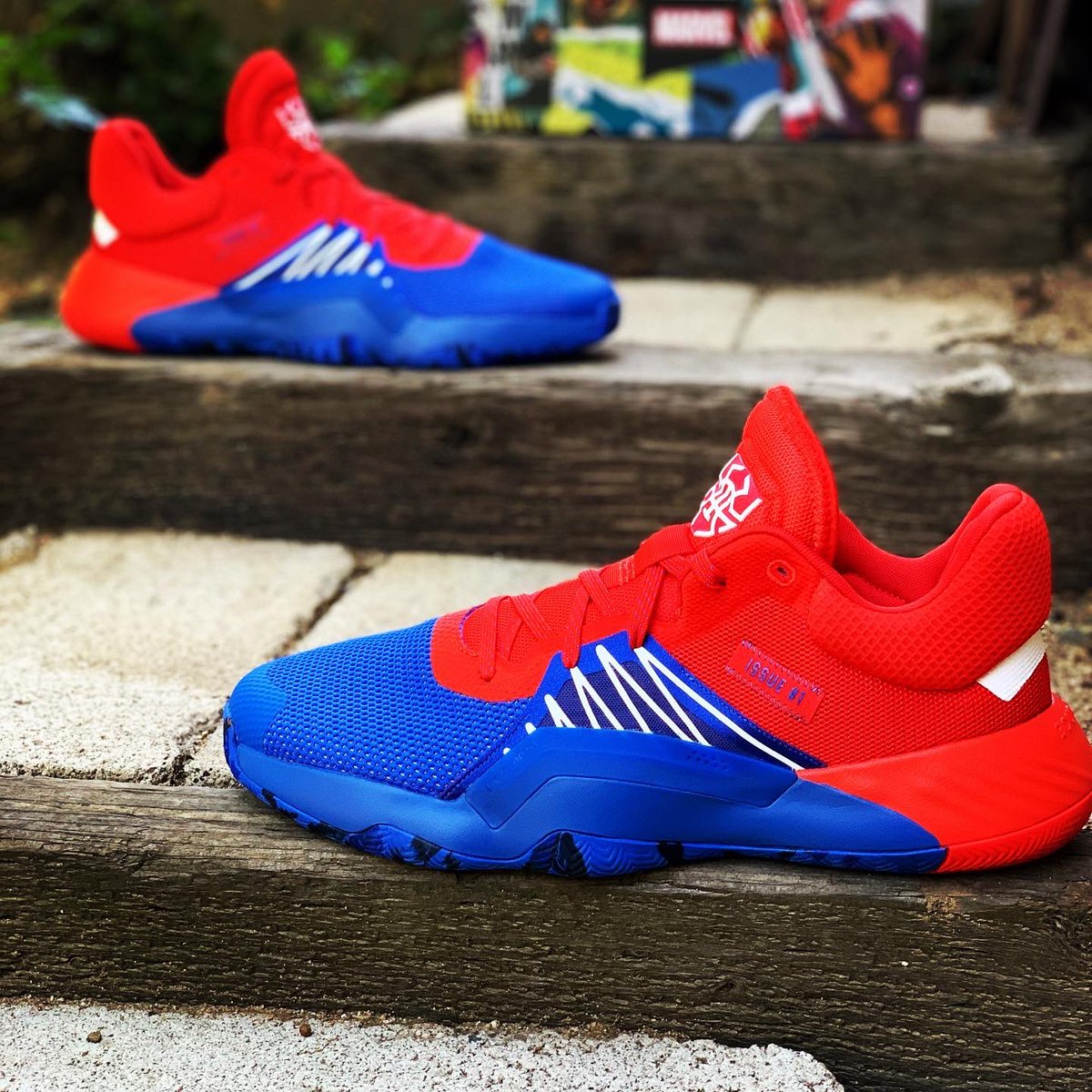 kickersteps's tweet photo. 🔴🔵🕷Marvel x D.O.N. Issue 1 ‘Amazing Spider-Man’ 🔴🔵🕷 Release Date: 07/01/19  @spidadmitchell - @utahjazz 🎷  #donovanmitchell #utahjazz #sneakerhead #sneakers #adidas #determinationovernegativity #nba #marvel #spiderman #kickersteps https://t.co/RpQpCdHeDD