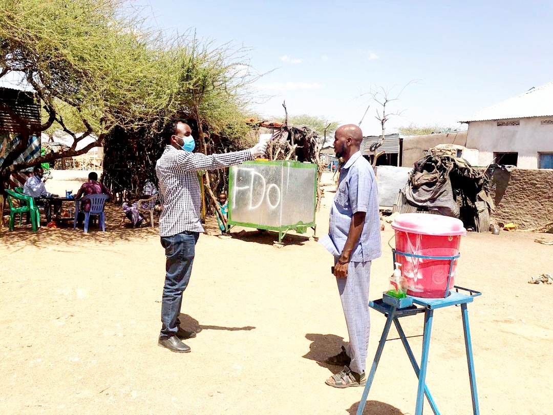 FOOREDEVELOPME1's tweet photo. We're very excited to start June and July in-kind food Distribution in LasAnod, Hudun and Taleh districts As usual we properly observed the COVID19 precaution measures as in social distance, hand washing and screening temperature.Many thanks @WFPSomalia @USAIDSomalia @US2SOMALIA https://t.co/83FCk7yU5w