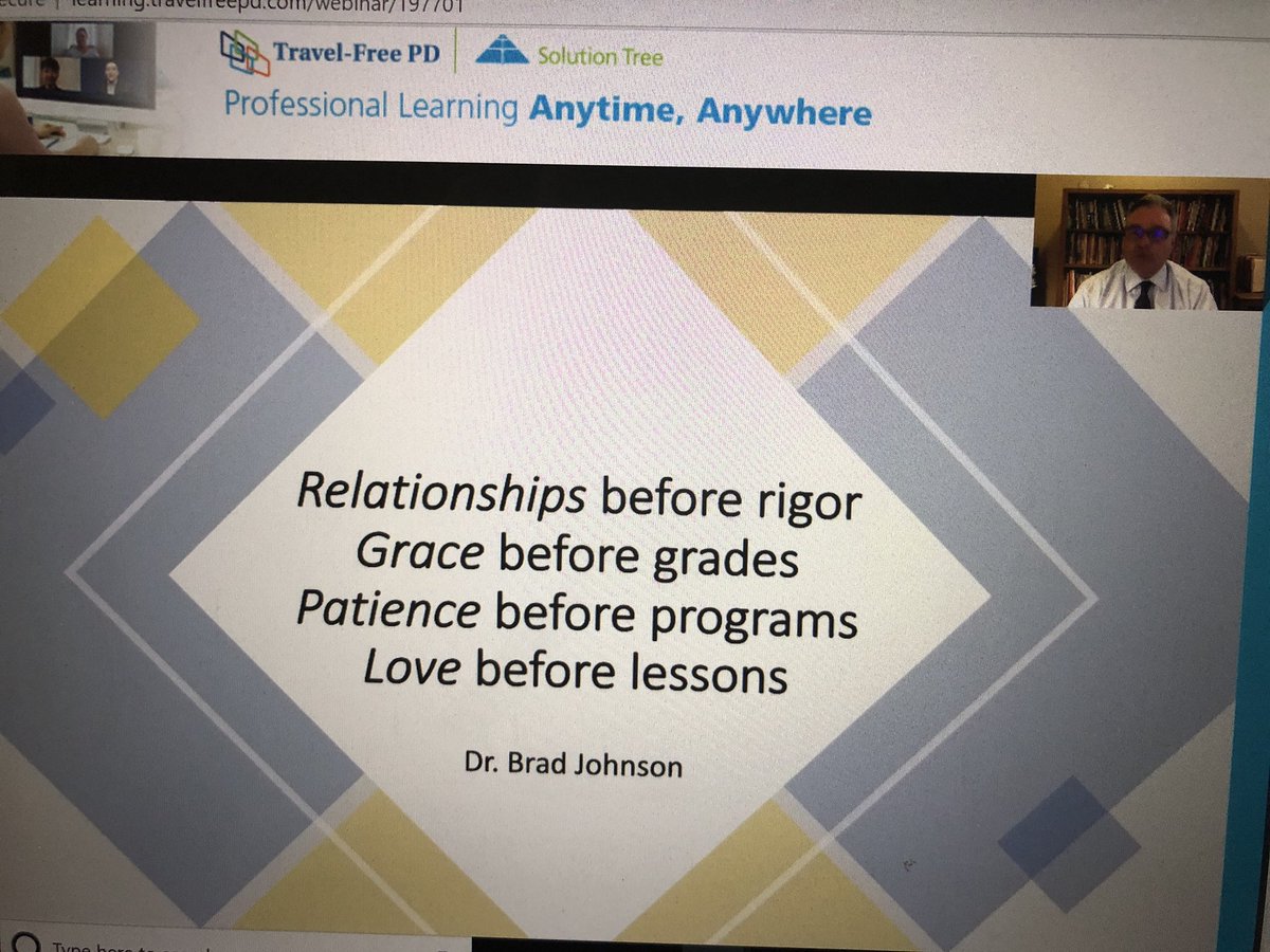 Holly Sidebottom tweet media