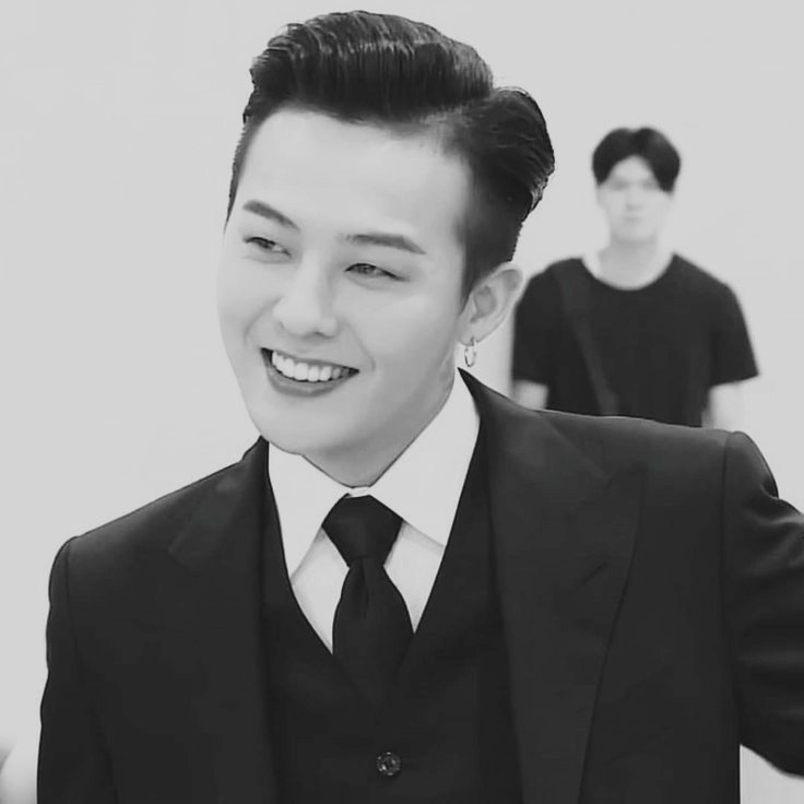 KWONJ1J's tweet photo. 𝟎𝟔. 𝒎𝒆, 𝒕𝒉𝒆 𝒍𝒖𝒄𝒌𝒚 𝒎𝒂𝒏 https://t.co/flGW7PzPek