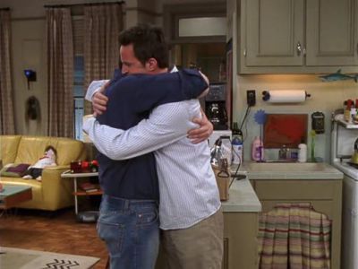 mpaco24's tweet image. @lucca1337 *sticker de abrazo*