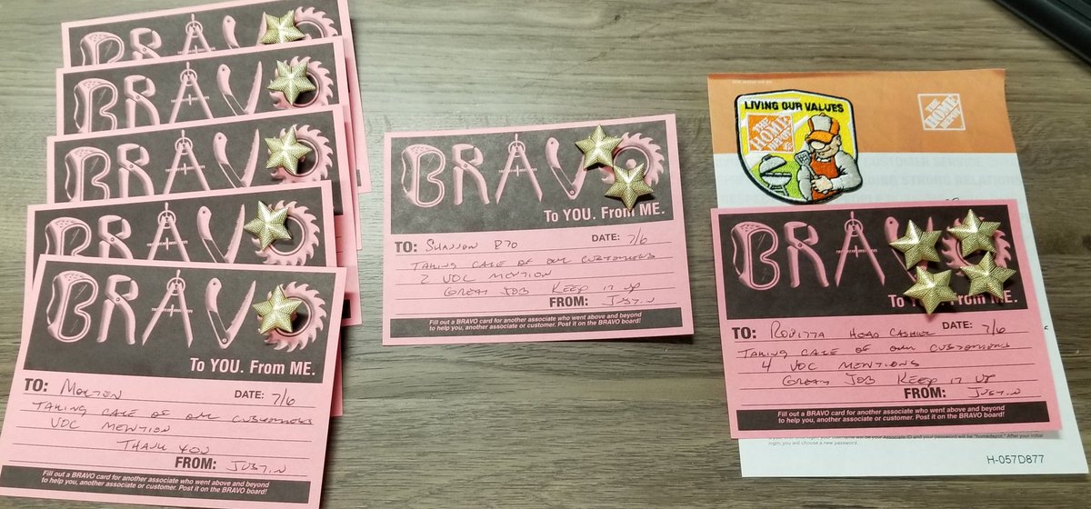 JustinRoth3016's tweet photo. Recognizing associates with Bravos and Stars for #VOCmention at 3016. Homer Award for one associate who got mentioned 4 times last week. @KevinDuncan3016 @Imogene @adam_veatch @Melissa_DHRM196 @ShowMeShawnD196 @CampSweenScott https://t.co/BEqECZQyCB
