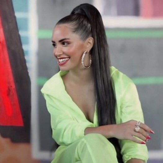 lalitacanaria's tweet image. Hola! @Spanish_charts propongo como canción candidata a entrar al #Top30Chart a #LoQueTengoYo de Lali 
@lalioficial