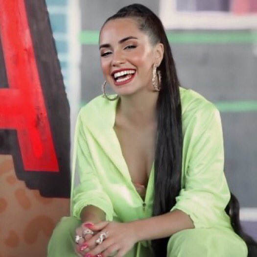 lalitacanaria's tweet image. Hola! @Spanish_charts propongo como canción candidata a entrar al #Top30Chart a #LoQueTengoYo de Lali 
@lalioficial