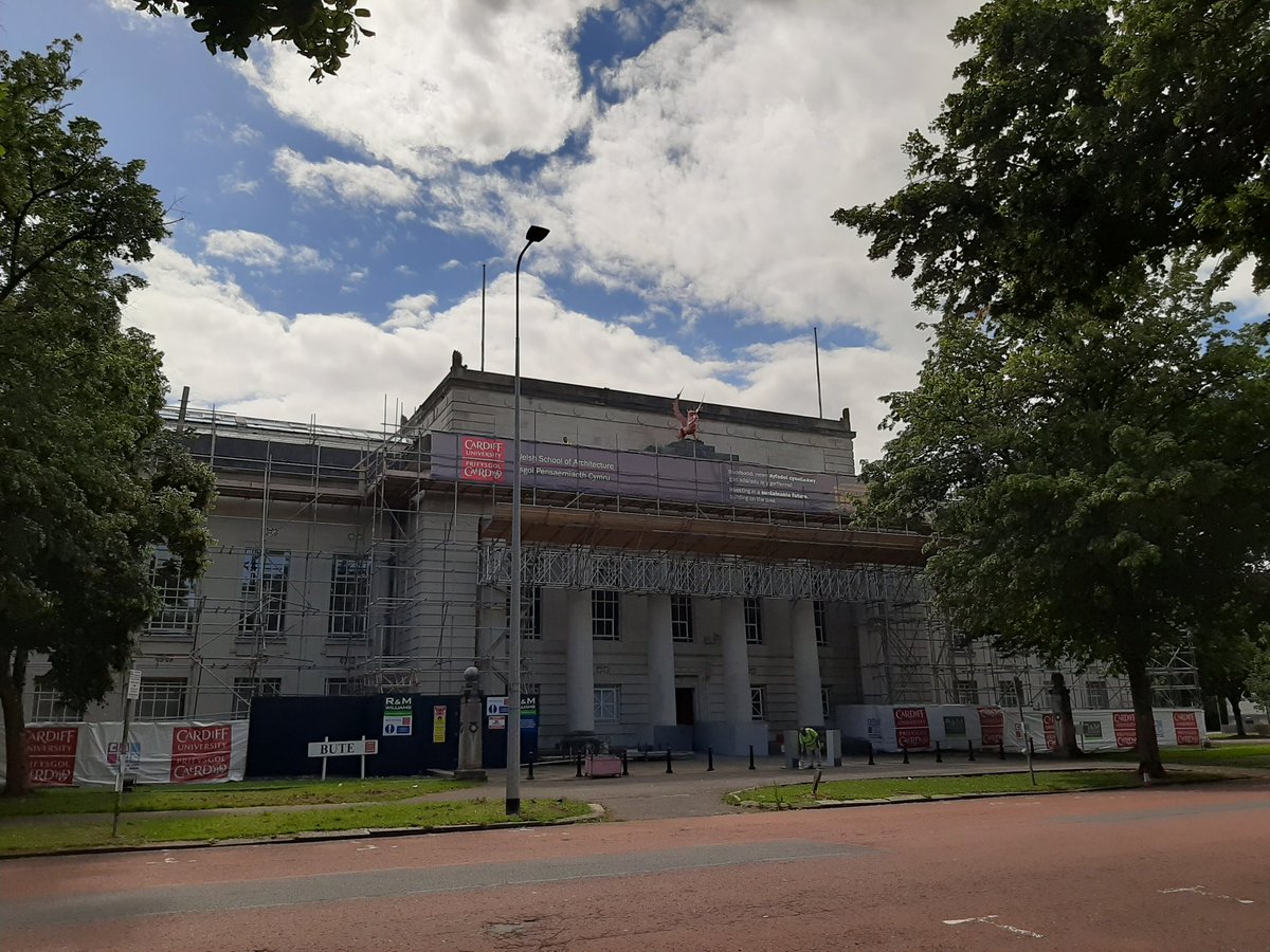 JoPatterson74's tweet photo. Felt quite emotional outside #butebuilding today. Good to hear work progressing but made me realise how much I'm missing friends and uni life @WSofArchi @cardiffuni https://t.co/3enI8nyAdm