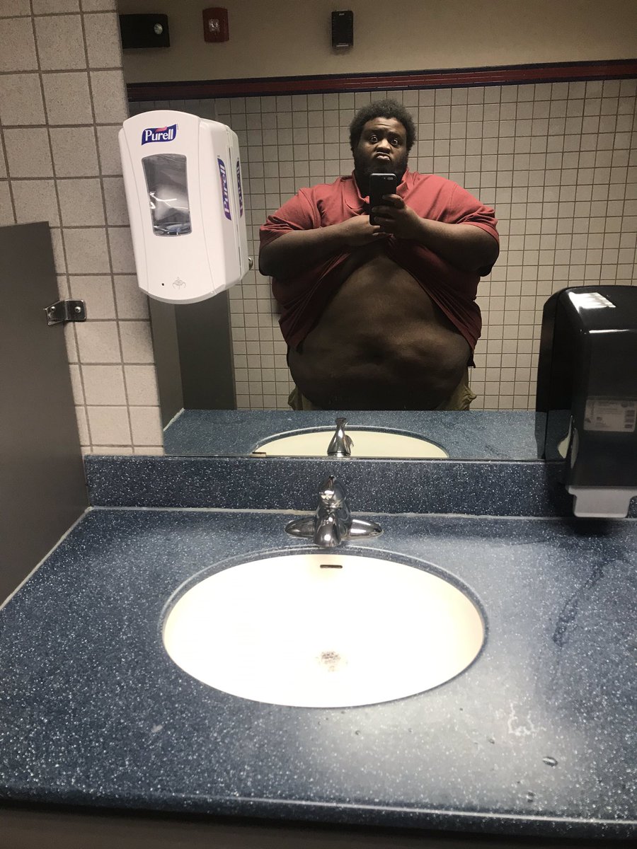 Large666Marge's tweet photo. MONDAY! FOR WHAT! #ssbhm #superchub #gaychub #singlechub #belly #bigbelly #tittys #retweet https://t.co/HOP04fYfZR