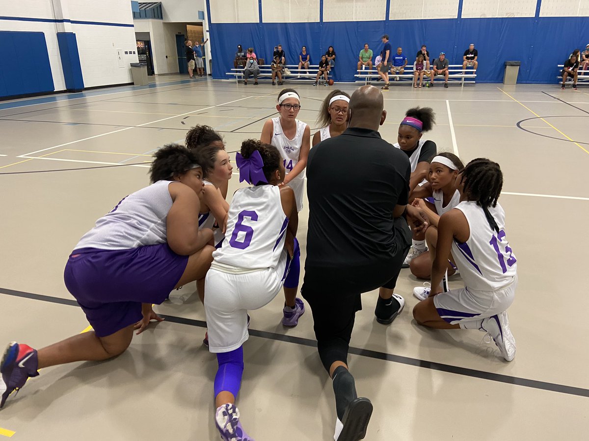 IndyNetsbball's tweet photo. LNB 2026 gets another win!! Two in a row for the lady’s in purple. Trying to get ready for middle school this year. #indynets #indynetsbasketball https://t.co/1Be5UUdjZx