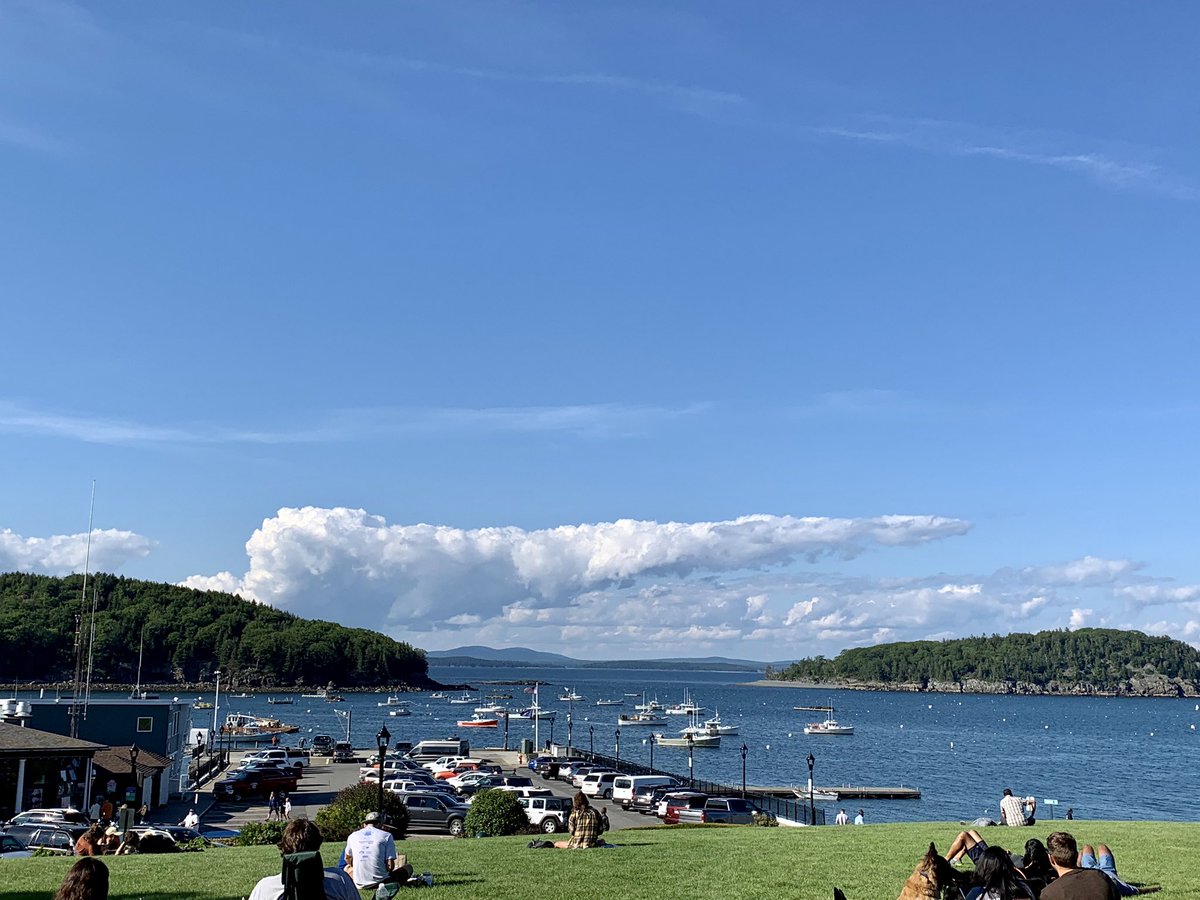 Essau1969's tweet photo. #MondayMotivaton #BarHarbour #Maine WowZa๐ #MaineStyle ๐ https://t.co/GnQRaKkwEJ