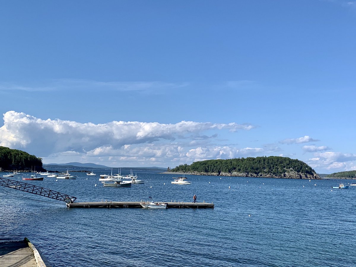 Essau1969's tweet photo. #MondayMotivaton #BarHarbour #Maine WowZa๐ #MaineStyle ๐ https://t.co/GnQRaKkwEJ
