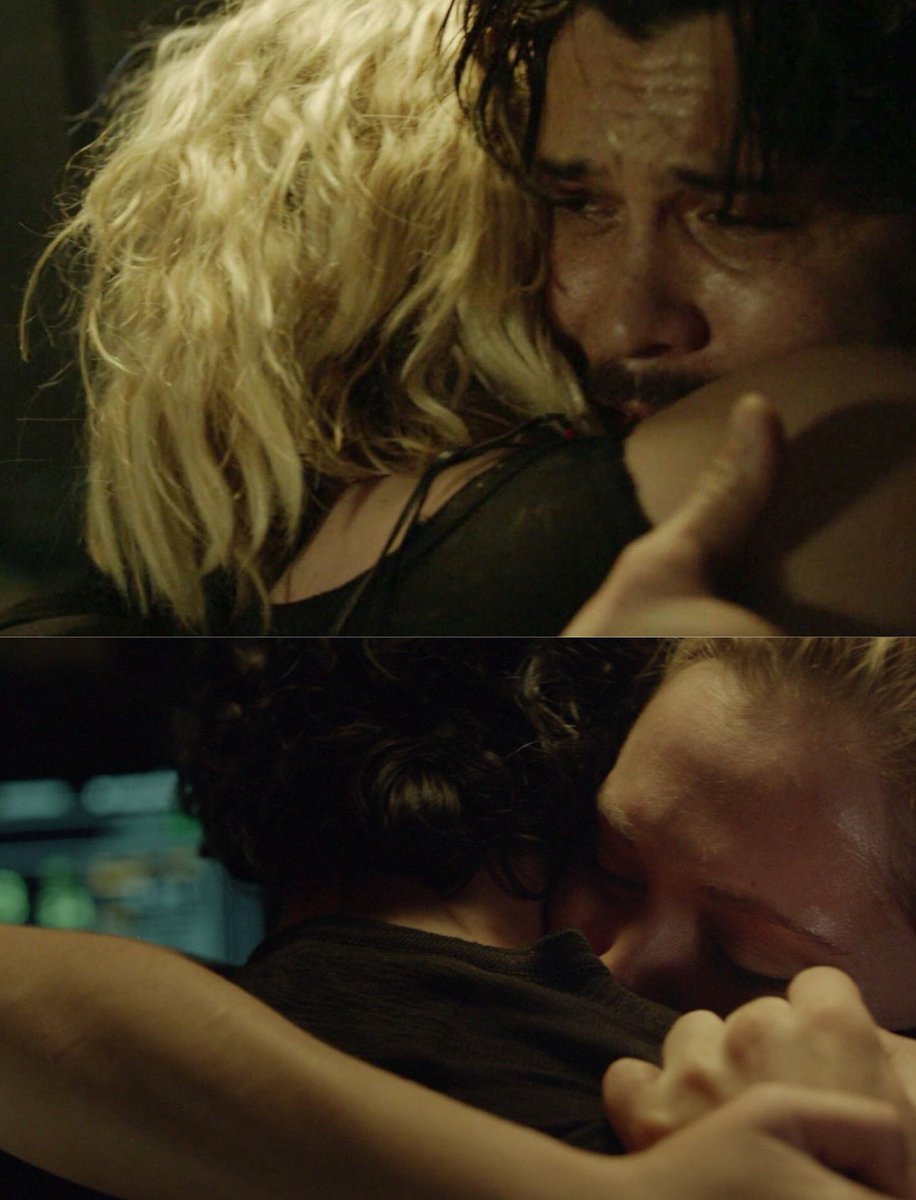 xvboku's tweet photo. the world will collapse when they finally become canon. I will write here and cry with happiness. we will pass this happy moment together✊🥺
#the100season7 #the100 #bellarke #Bellark https://t.co/AqVEo2UuDw