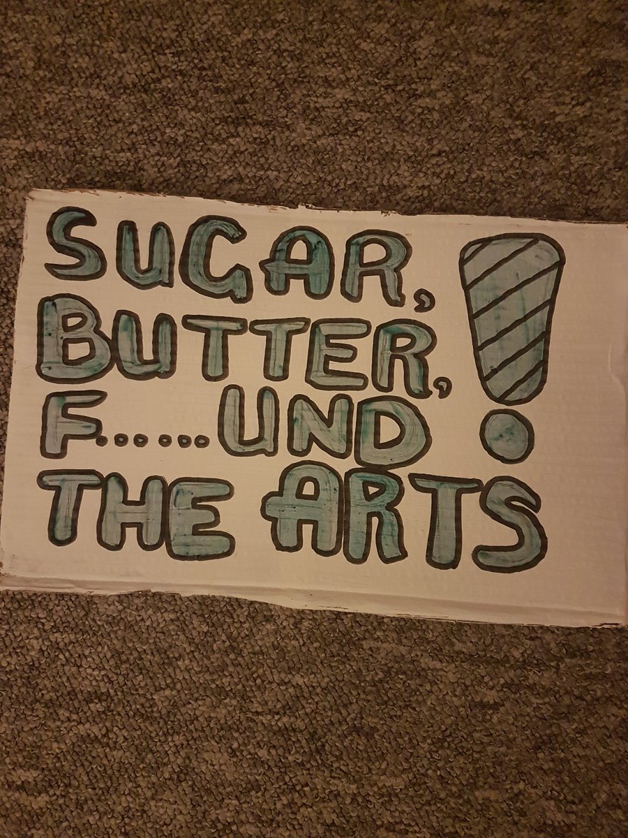 GeorgeJWakely's tweet photo. As happy as I am that theatre's finally got a goverment grant. I'm sad that I won't get to use my punny sign on Saturday
#SaveTheArts https://t.co/Gw4JGqAWO3