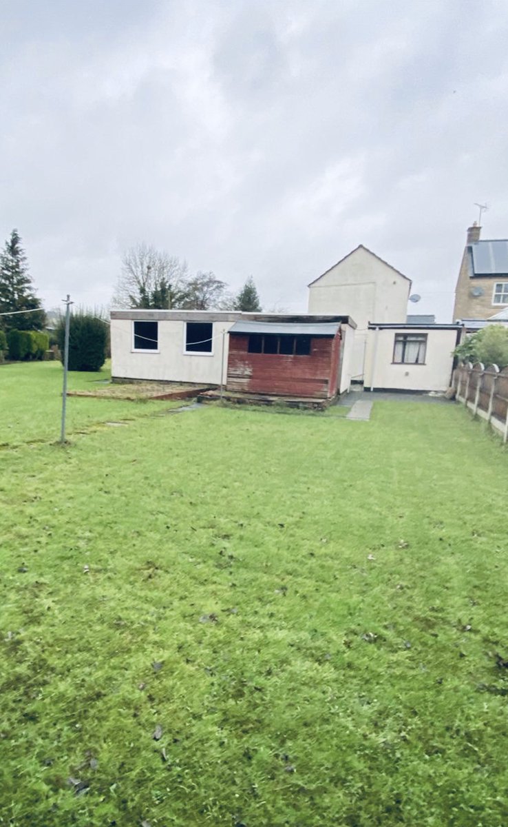 Rowland Woolley tweet media