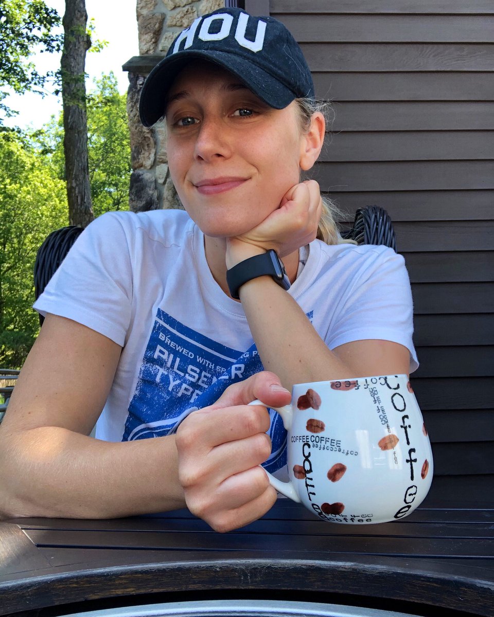 AlexLeeMedia's tweet photo. Hot coffee, slow mornings, good friends, &amp; great views 💯🇺🇸 #lakelife #holidayweekend #mrmark #alexleemedia https://t.co/e1tfP2mkrt