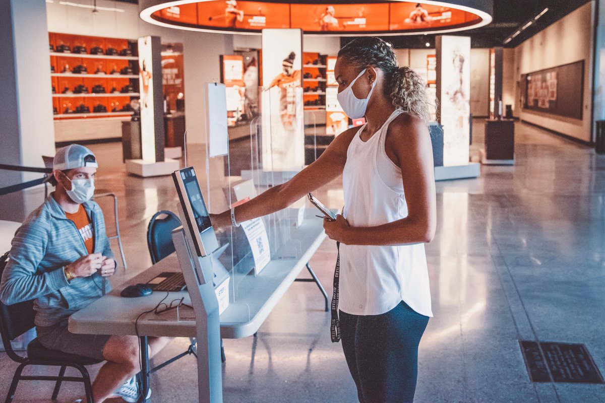 Back home on the Forty Acres 🏡 🤘

#HookEm