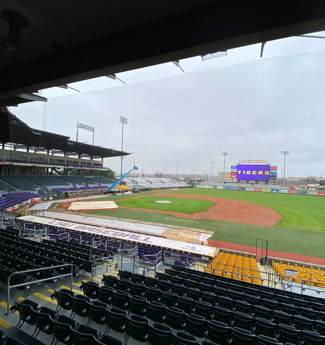 WillMinor09's tweet photo. #90Projectsin90Days with the #NettingPros #netcommanders. Project Spotlight: @LSUbaseball #Backstop #Netting. Check out π the beautiful #BaseballβΎ #StadiumποΈ & #Facilities. π₯π₯ Improving Programs One Facility at a Time π₯π₯. Plan your upgrade today!
π§ info@nettingpros.com https://t.co/4uEBzHv8Ie