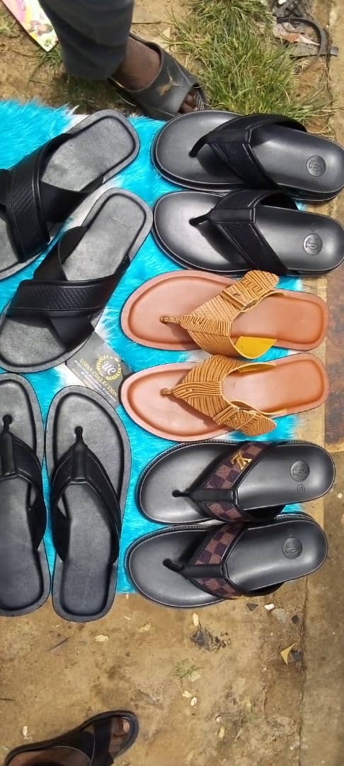 SirussySir's tweet photo. Usfat Collection cute fitted shoes available 
Dm pls and retweet 
Location Kaduna
At affordable prices https://t.co/AQMTKjg2I9