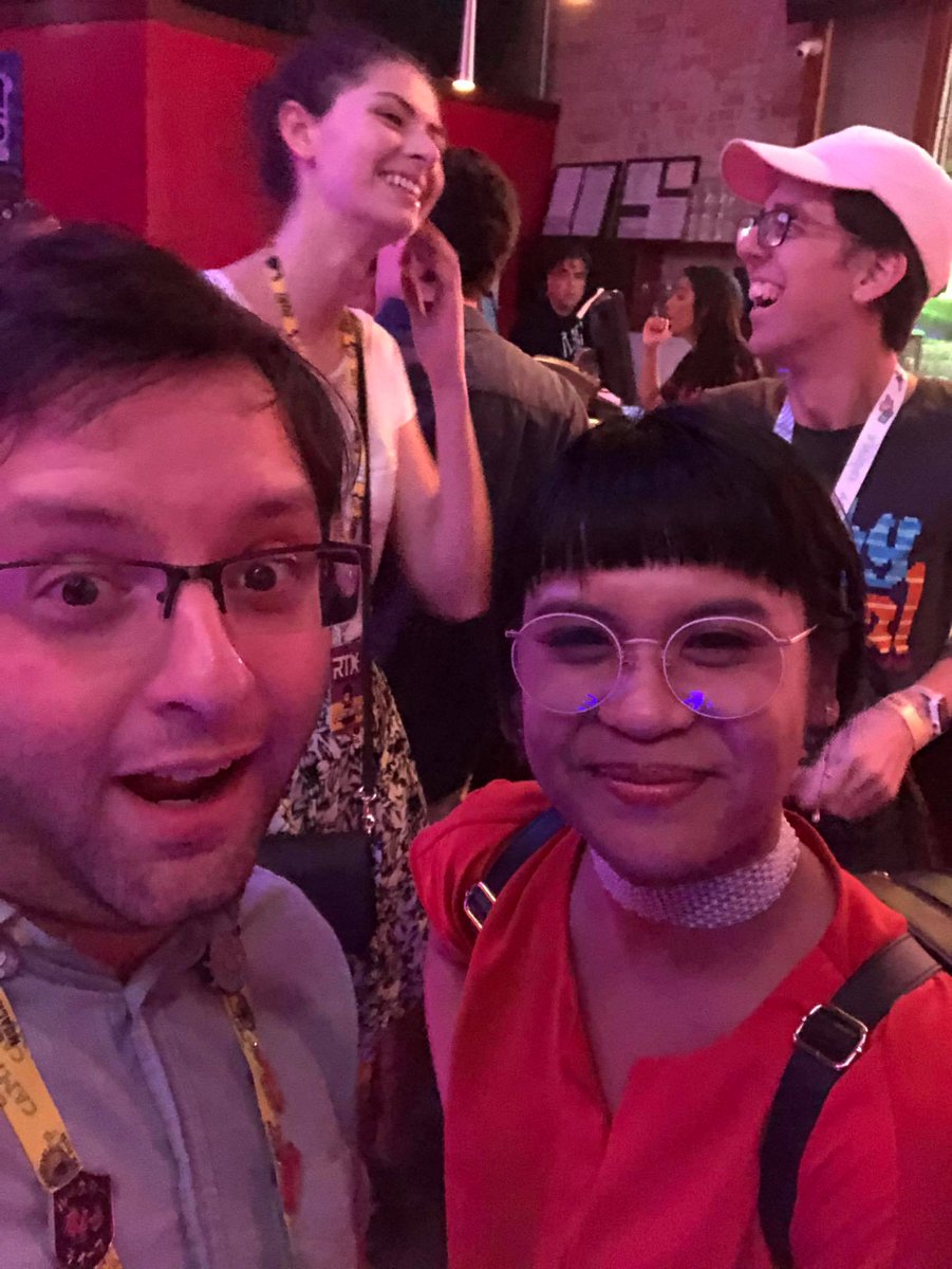 merchguysteve's tweet photo. Today's #RTXMemories post is from #RTX2018! This was one of my favorite RTX's I got to meet so many great people and do so many awesome things. AND stayed at a hotel within walking distance! BAGEL TOPPERS FTW! π€
feat. @ReinaScully @MarielSalcedo @dearbassy and @ashleyburns! https://t.co/Tn3OdaAOSK