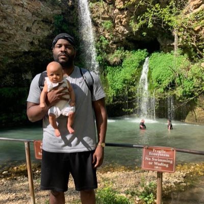 maxxquotes's tweet photo. HEY 5 years later... I’m now about to start using Twitter 💪🏿 #NewProfilePic https://t.co/qYjYuUhJif