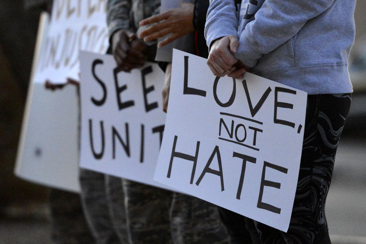 MatchMarketing's tweet photo. Over 400 companies have pulled their advertising budgets from #Facebook and joined #StopHateForProfit in an effort to curb hate speech on the platform. Should your brand join the cause? Read more from our Social Media Strategist, @austenoverman on Medium: https://t.co/8yt5YXygkJ https://t.co/r3F1Ls9B5u