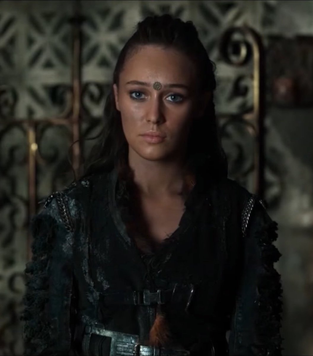 AbaevD's tweet photo. she is unforgettable, her is simply impossible to forget
#Lexa https://t.co/ZC7oZhAsEk