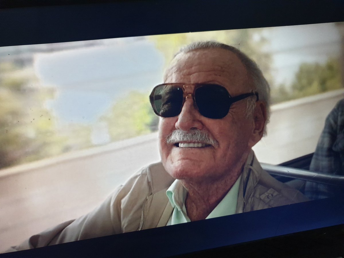 Official_TVC's tweet photo. Okay, finally officially finished watching Captain Marvel. And I'd give it a solid 6/10. All the action gets an 8/10 from me.
So cheers all around 🍻🥂🍻🥂🍻🥂

Rest in Peace Stan Lee 💕
#CaptainMarvel
#CarolDanvers #RestInPeaceStanLee
#StanLee #Marvel #MarvelStudios https://t.co/5sABb2H3YP
