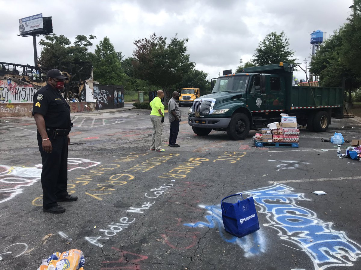 they destroyed the altar, our garden, the homes we built to house unhoused folk, they threw out medical supplies, books.

APD doesn’t solve problems, they demolish communities