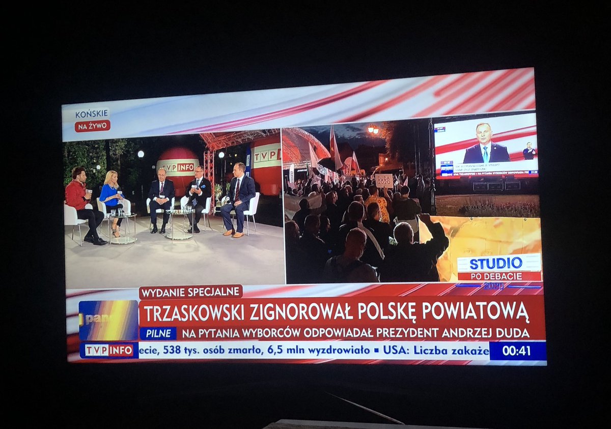 robdzi's tweet photo. Dramat! Słuchałem przez chwilę studia po przedstawieniu TVP - masakra, fakt i superexpress to amatorka 🤦🏻‍♂️ @tvp_info myślałem że gorzej nie można, myliłem się 🤷🏻‍♂️ większość czasu to anty-RF niż wychwalanie AD. #TVPInfo #Trzaskowski2020 #DUDA2020 https://t.co/pjBrILVpGw