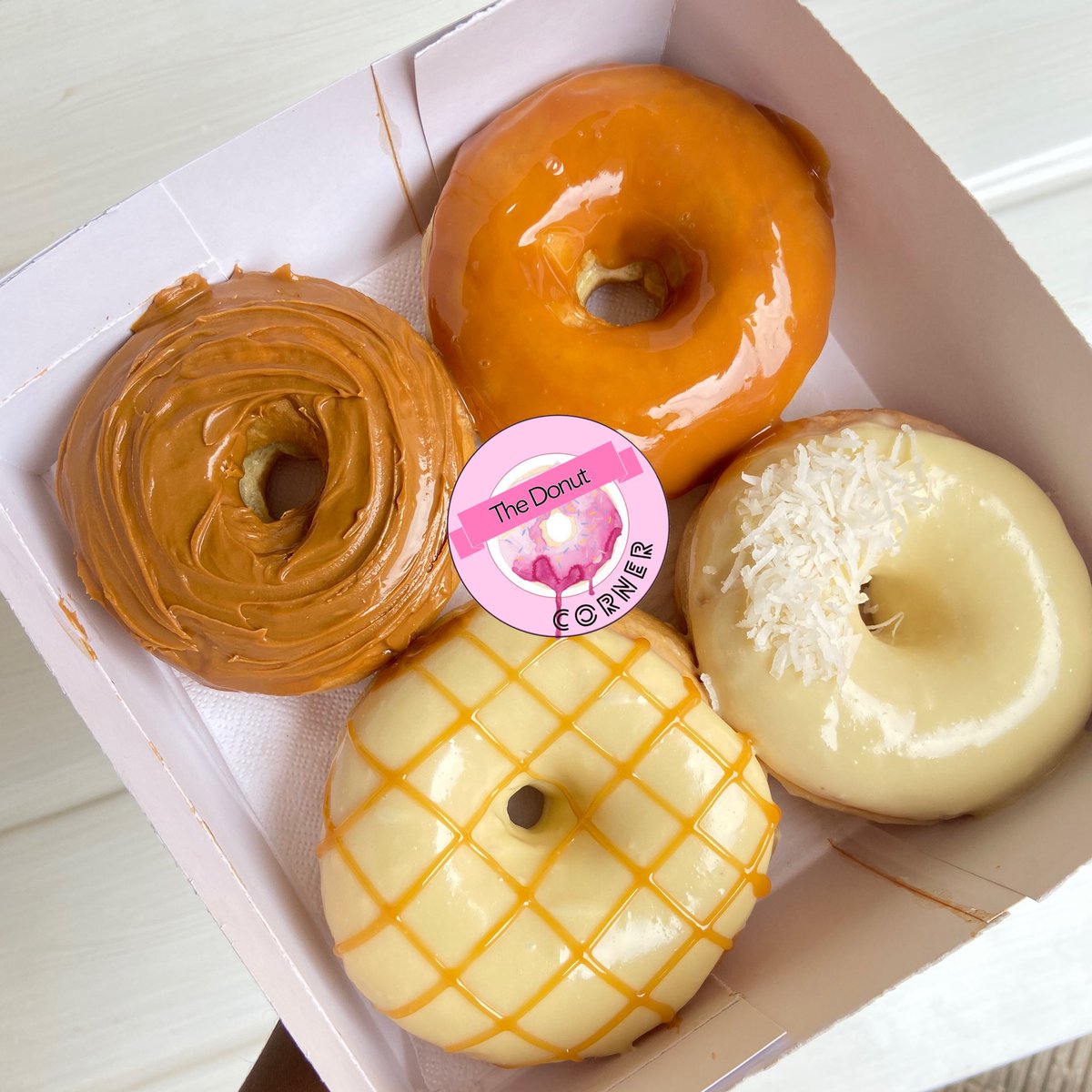 DonutCorner's tweet photo. Favorite Combo😻 https://t.co/d6ouv6dLsK
