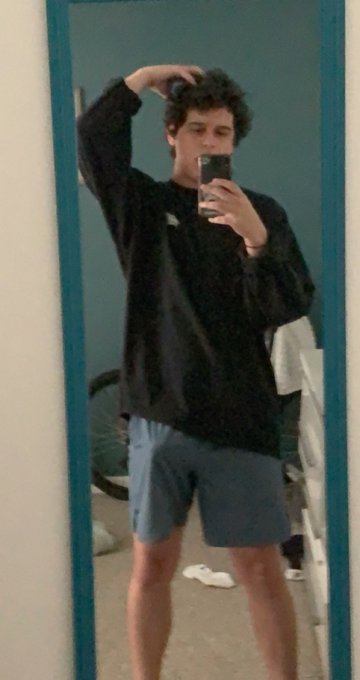 Open for a surprise https://t.co/f5h9FeTzPZ