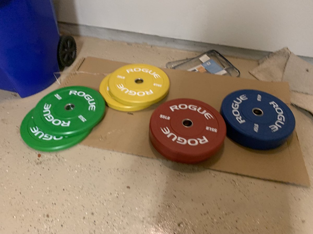 EsfandTV's tweet photo. Gymfand soon, the first pieces are here! https://t.co/km8eVReA60