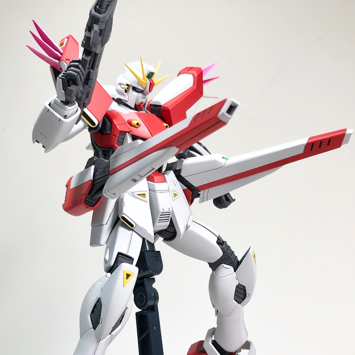 サカイアキラ ガンプラ ガンダムビルドファイターズ F91 ガンダムf91イマジン ホビージャパン本誌14年8月号に掲載された作例です Mgのf91を使用してガンダムビルドファイターズに登場したf91イマジンを製作しました T Co Vovclfoc6e Twitter