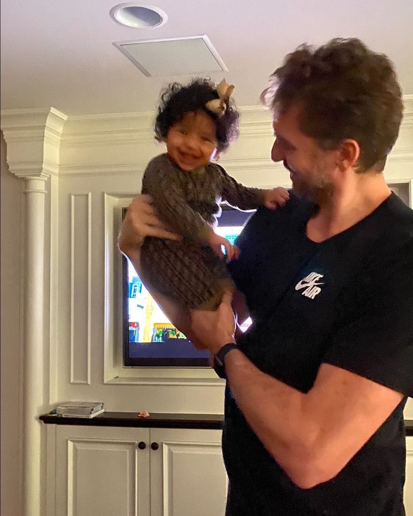 ComplexSports's tweet photo. Pau Gasol spending time with Natalia, Capri, &amp; Bianka Bryant. 💙

(via IG/VanessaBryant) https://t.co/BpLjdbUCYP
