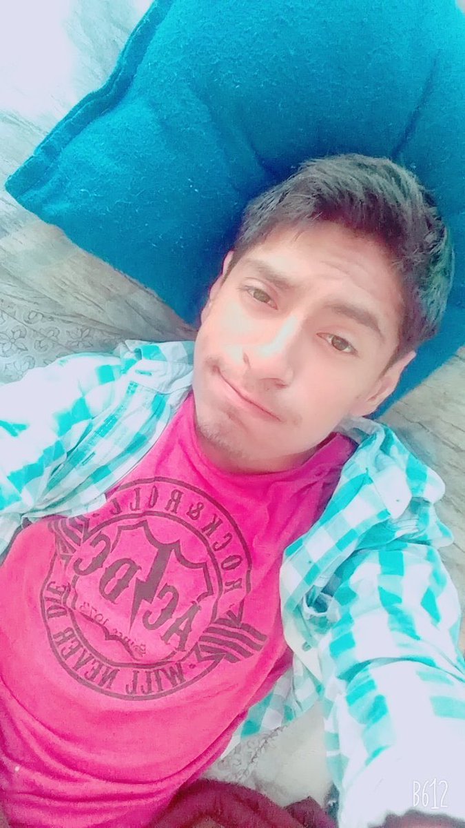 grindrtijuana tweet media