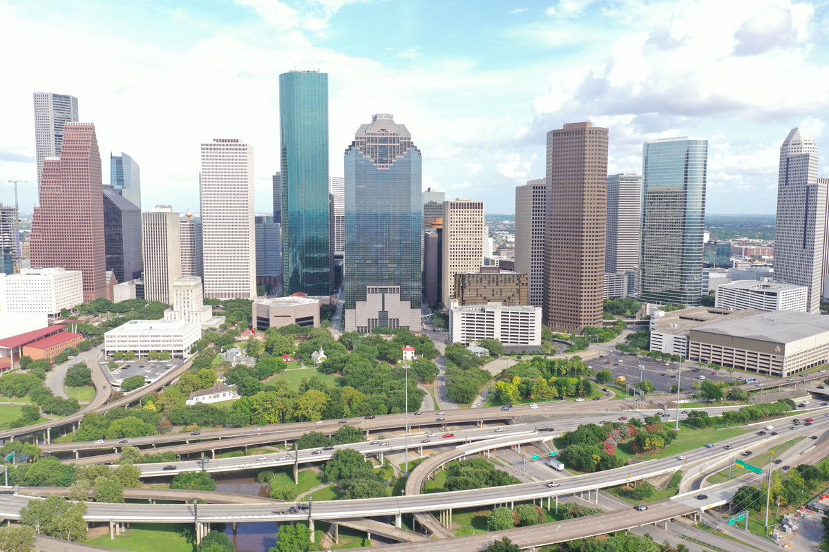 CHolmes_'s tweet photo. Drone footage today ๐ธ๐ฅ #Houston #SoulProductions https://t.co/vVL5rtWNCF