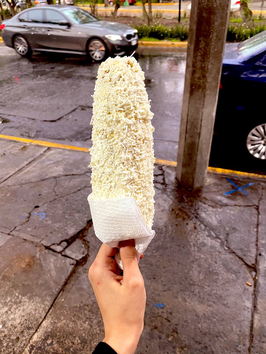 atenasgomeza's tweet photo. Un poema. Te dedico mi elote. ❤️ https://t.co/G3NcqFy2Np