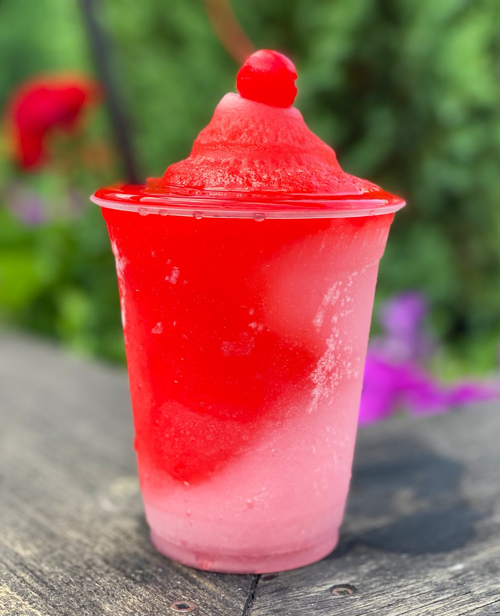 Cool down with a FROZÉ/CHERRY Swirl!  #FrozenCocktail #Yum