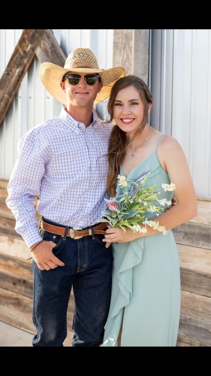 baylee_horn33's tweet photo. I never thought I could love someone the way I love you🥰 https://t.co/VPlwRnbmvy