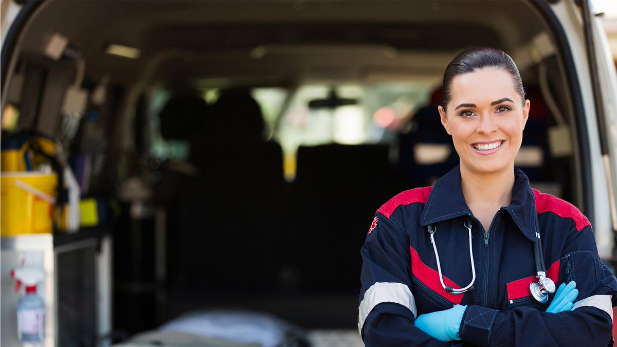 umpquacc's tweet photo. Emergency Medical Technicians are on the front lines of many medical first-response situations. This is a fast track program. Will you serve? #GoToUCC #UCCTransformsLives #StudyLocal
https://t.co/gWI6Tne6Dl https://t.co/wOoMUIxYOk